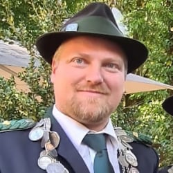 Uwe Schneider